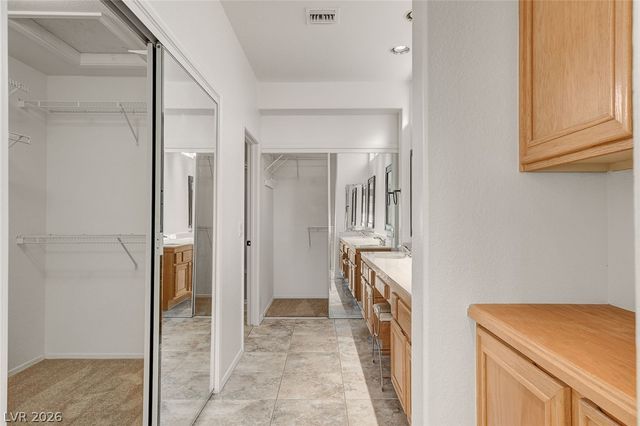 9037 Starmount Drive, Las Vegas, NV 89134