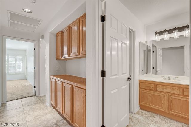 9037 Starmount Drive, Las Vegas, NV 89134