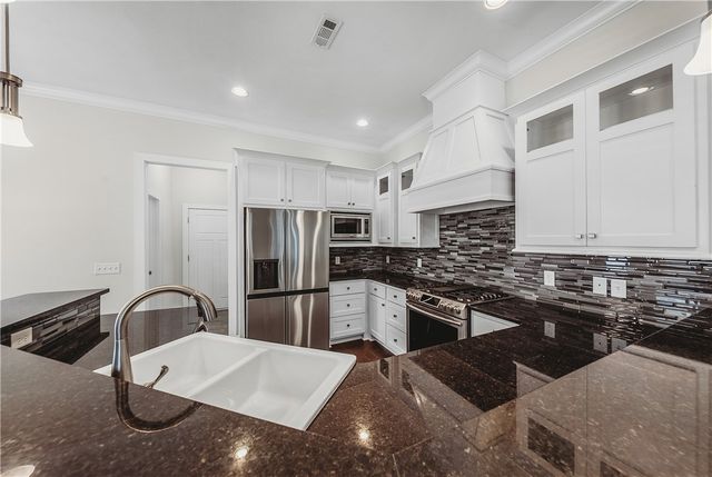 6506 Knoll View, Rogers, AR 72758