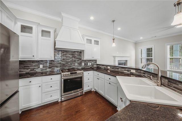 6506 Knoll View, Rogers, AR 72758