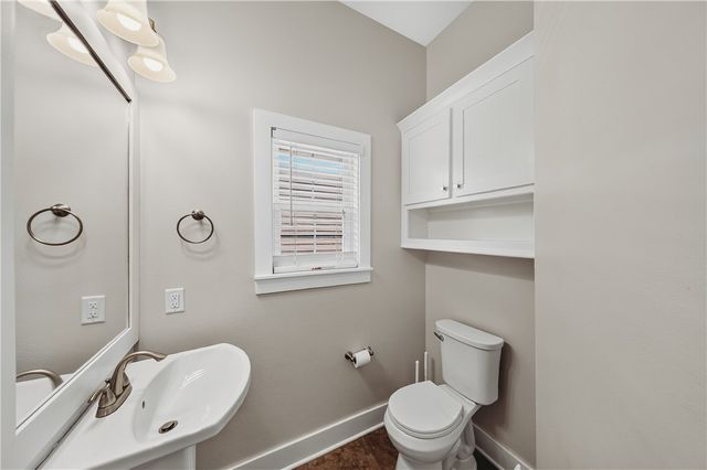 6506 Knoll View, Rogers, AR 72758