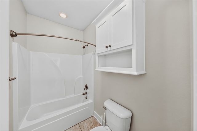 6506 Knoll View, Rogers, AR 72758
