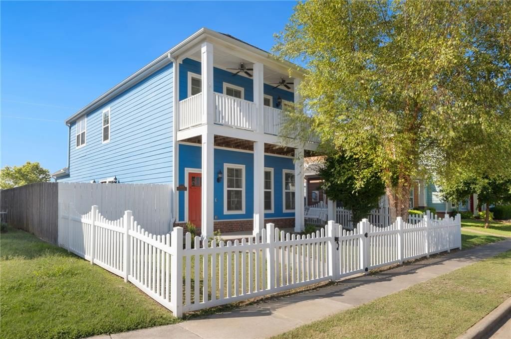 6506 Knoll View, Rogers, AR 72758