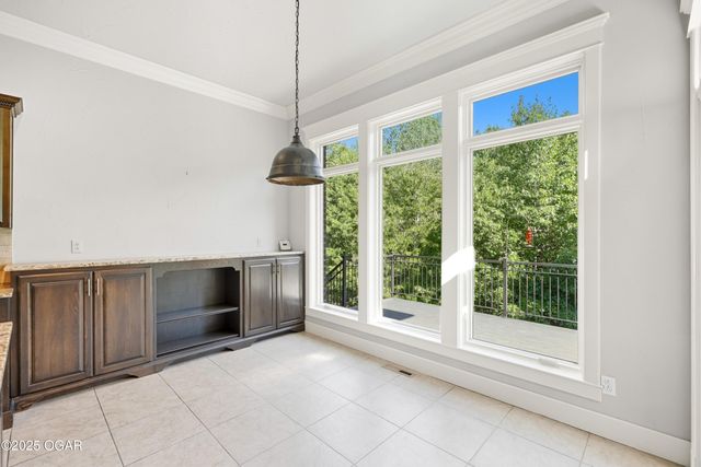 3827 Spring Hill Road, Joplin, MO 64804