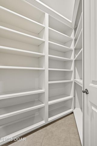 3827 Spring Hill Road, Joplin, MO 64804