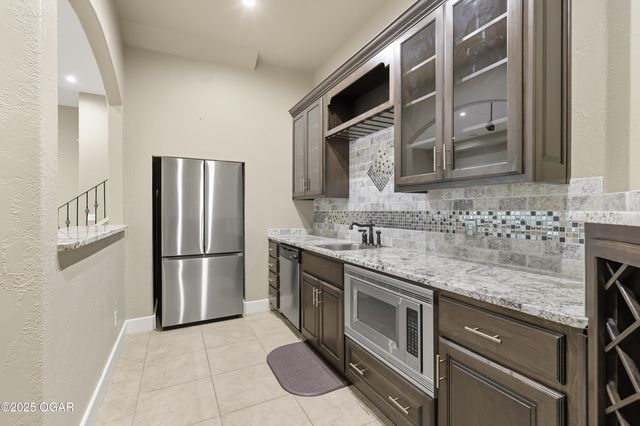 3827 Spring Hill Road, Joplin, MO 64804