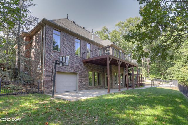 3827 Spring Hill Road, Joplin, MO 64804