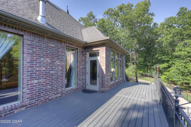 3827 Spring Hill Road, Joplin, MO 64804