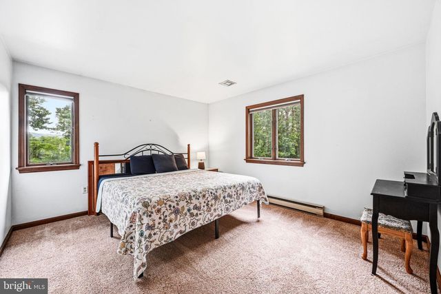 1848 UNIONVILLE RD, Pottstown, PA 19465
