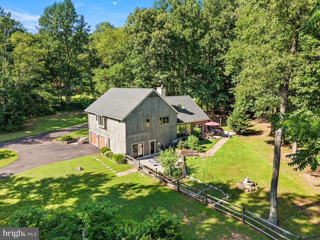 1848 UNIONVILLE RD, Pottstown, PA 19465