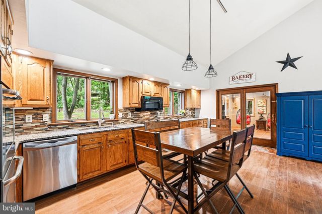 1848 UNIONVILLE RD, Pottstown, PA 19465