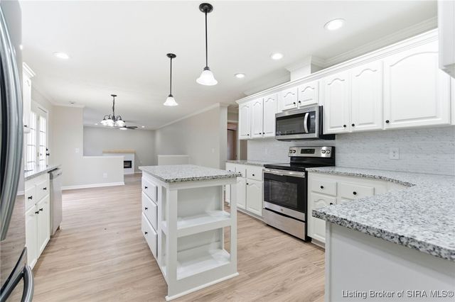 7103 Poplar Drive, Charlestown, IN 47111