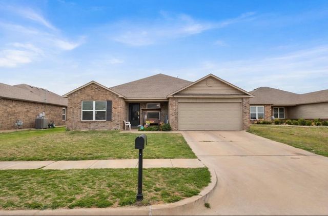 7713 Lipizzan Road, Oklahoma City, OK 73132