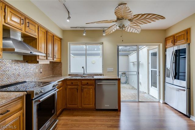 5844 Crabwood CT, Fort Myers, FL 33919