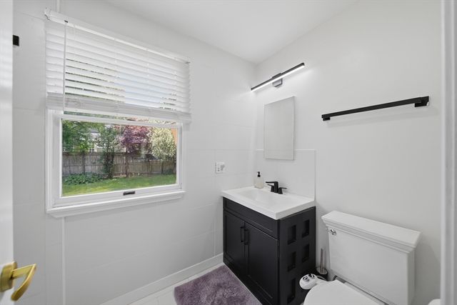 22 Priscilla Cir, Weymouth, MA 02188