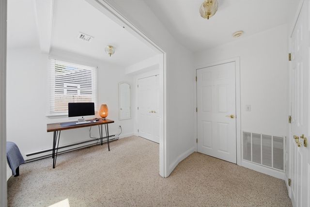22 Priscilla Cir, Weymouth, MA 02188