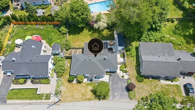 22 Priscilla Cir, Weymouth, MA 02188