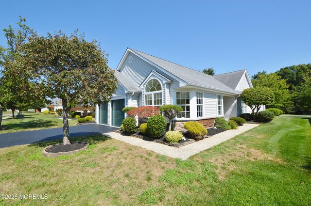 3258 Gemstone Lane, Toms River, NJ 08755