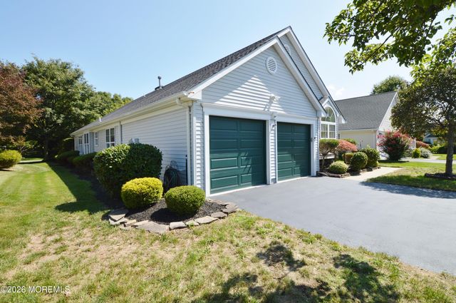 3258 Gemstone Lane, Toms River, NJ 08755