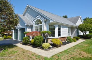 3258 Gemstone Lane, Toms River, NJ 08755