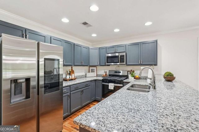 172 4th Street, Emerson, GA 30137