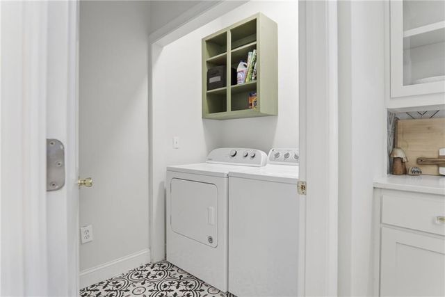 1094 Fourth Street, Stone Mountain, GA 30083