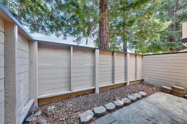 9237 Madison Ave, Orangevale, CA 95662