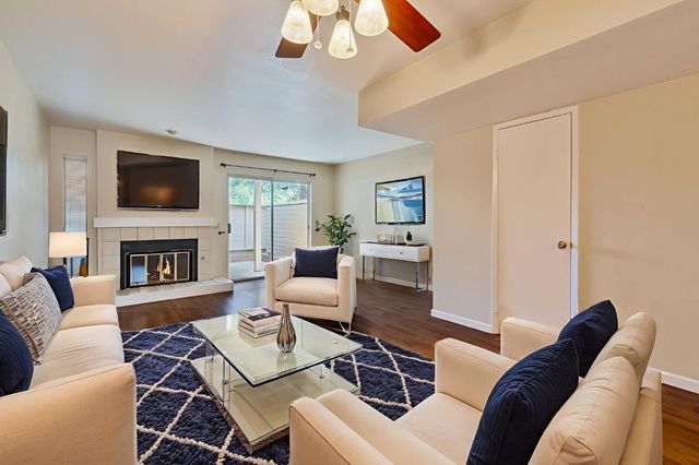 9237 Madison Ave, Orangevale, CA 95662