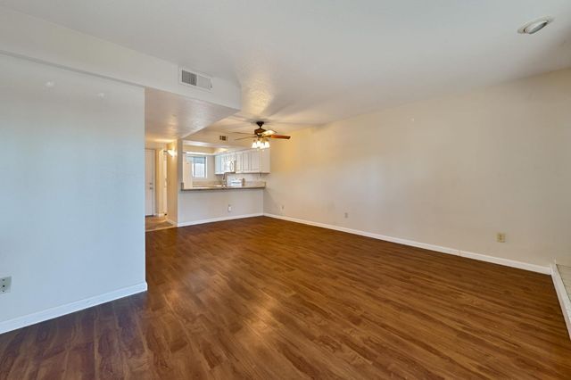 9237 Madison Ave, Orangevale, CA 95662