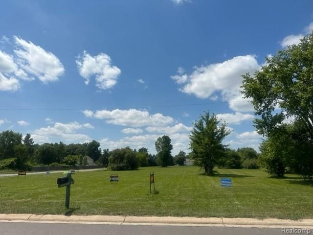 1.38 Acre Belsay, Burton, MI 48519