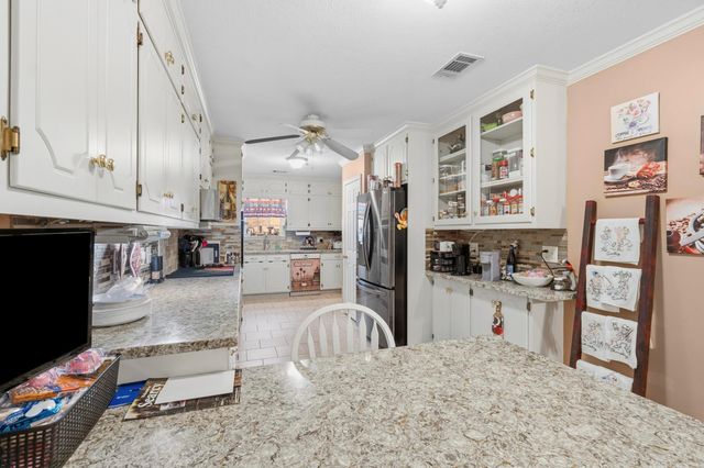 2409 Normandy, Searcy, AR 72143