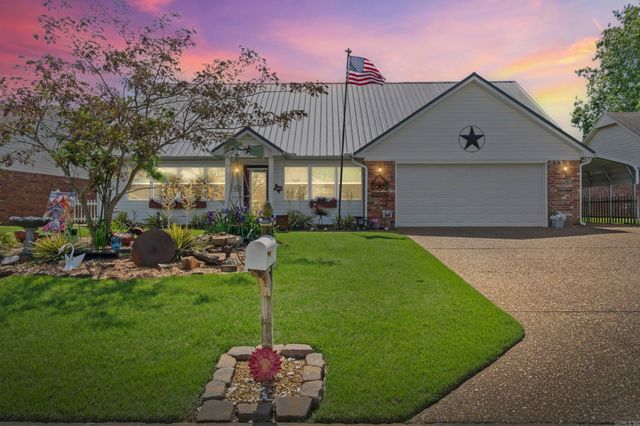 2409 Normandy, Searcy, AR 72143