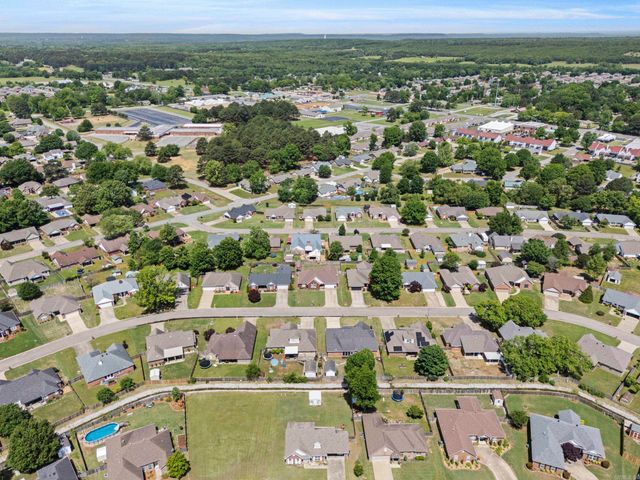2409 Normandy, Searcy, AR 72143