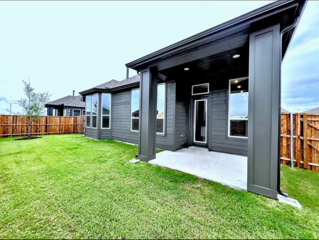 932 Highberry Drive, Anna, TX 75409