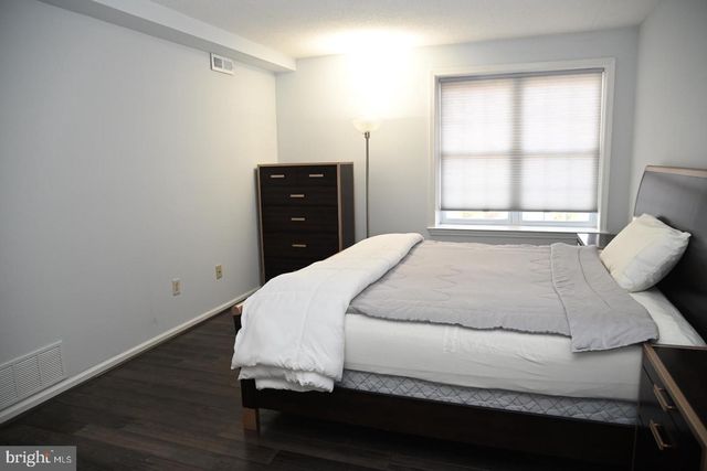 8203 CENTENNIAL STA, Warminster, PA 18974