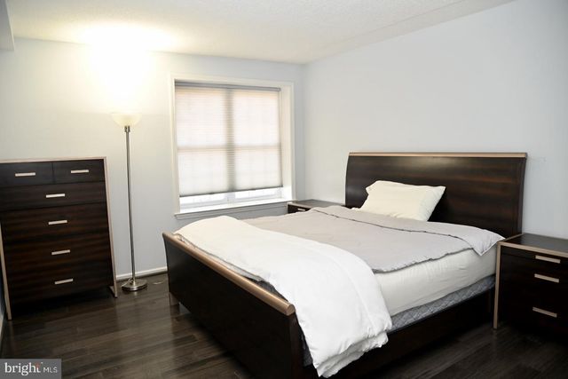 8203 CENTENNIAL STA, Warminster, PA 18974