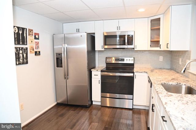 8203 CENTENNIAL STA, Warminster, PA 18974