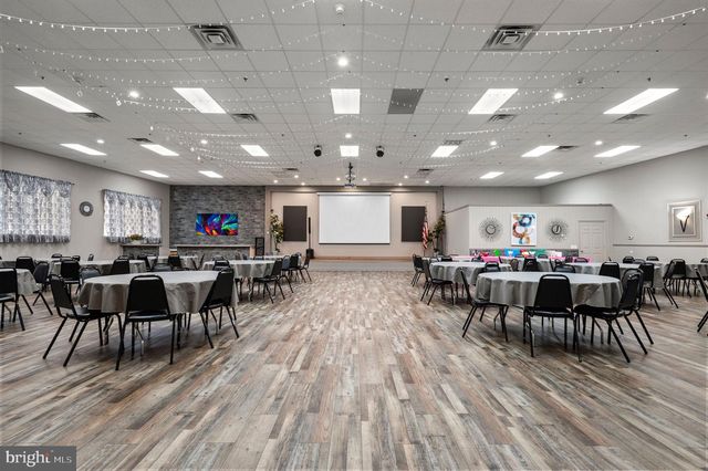 8203 CENTENNIAL STA, Warminster, PA 18974