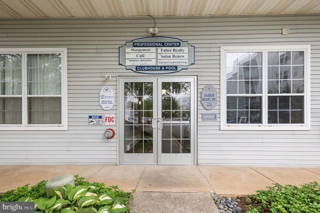 8203 CENTENNIAL STA, Warminster, PA 18974