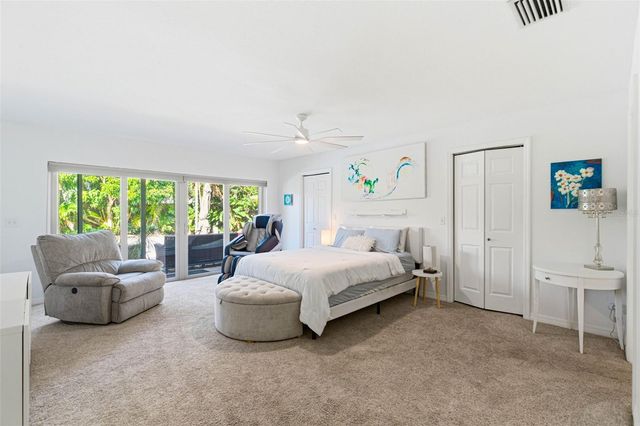 5026 BARROWE DRIVE, Tampa, FL 33624