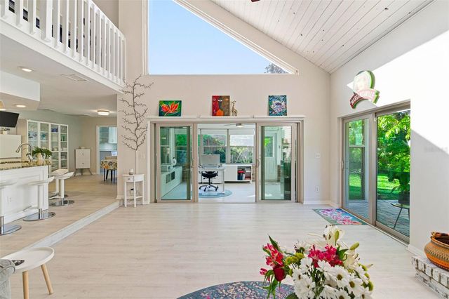 5026 BARROWE DRIVE, Tampa, FL 33624