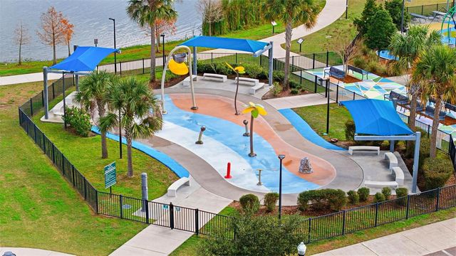 5026 BARROWE DRIVE, Tampa, FL 33624