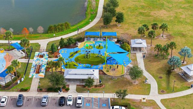 5026 BARROWE DRIVE, Tampa, FL 33624