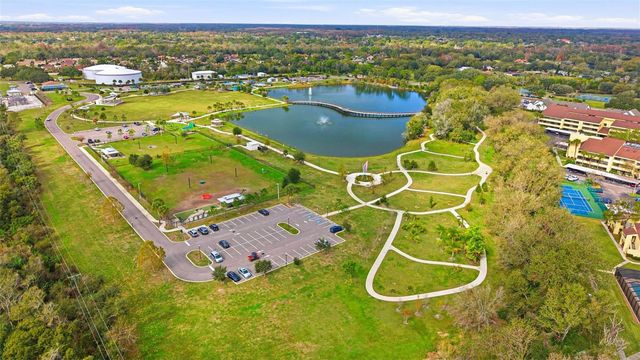 5026 BARROWE DRIVE, Tampa, FL 33624