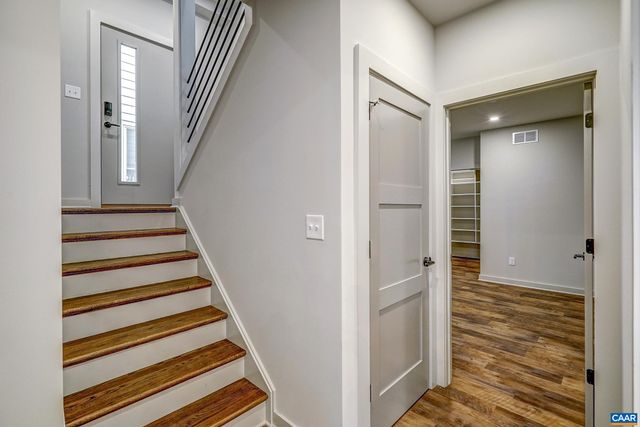 Lot 142 LOCHLYN HILL DR, Charlottesville, VA 22901