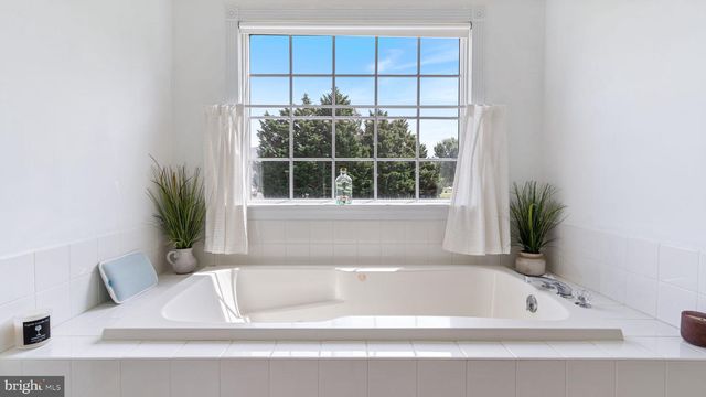 17597 WHITESTONE DR, Tall Timbers, MD 20690