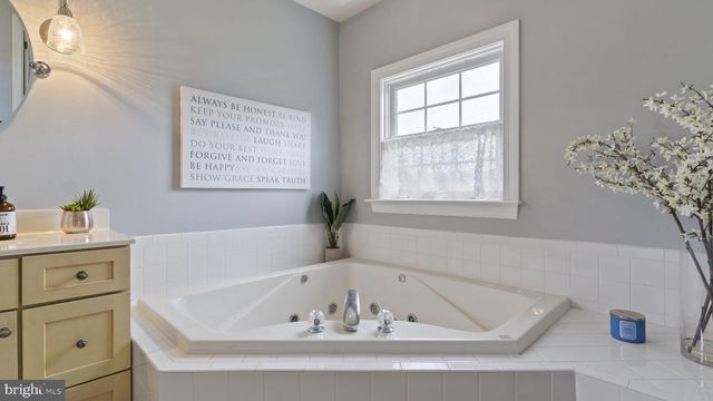 17597 WHITESTONE DR, Tall Timbers, MD 20690
