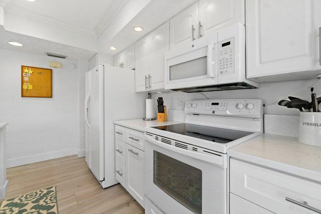 655 Brackenwood Cove, Palm Beach Gardens, FL 33418