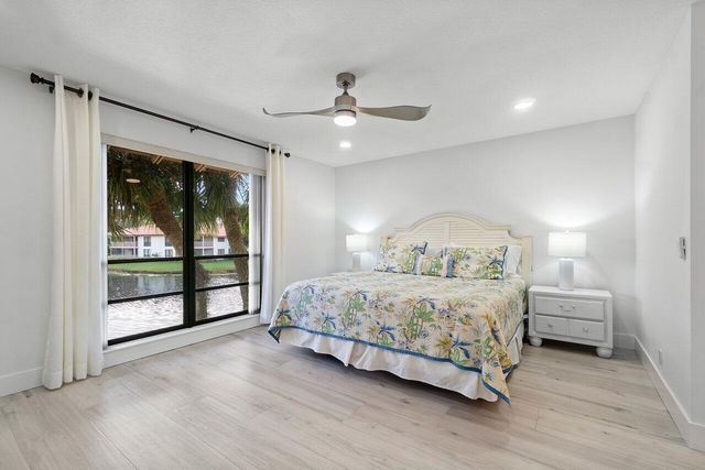 655 Brackenwood Cove, Palm Beach Gardens, FL 33418