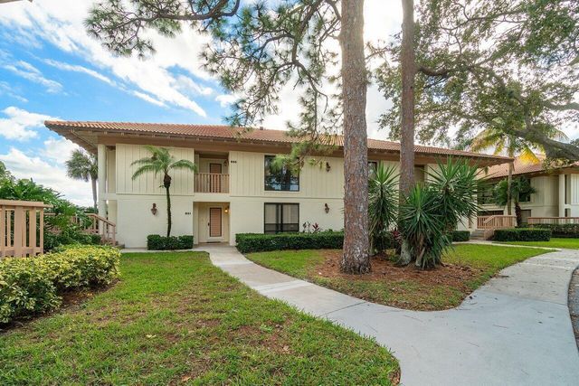 655 Brackenwood Cove, Palm Beach Gardens, FL 33418